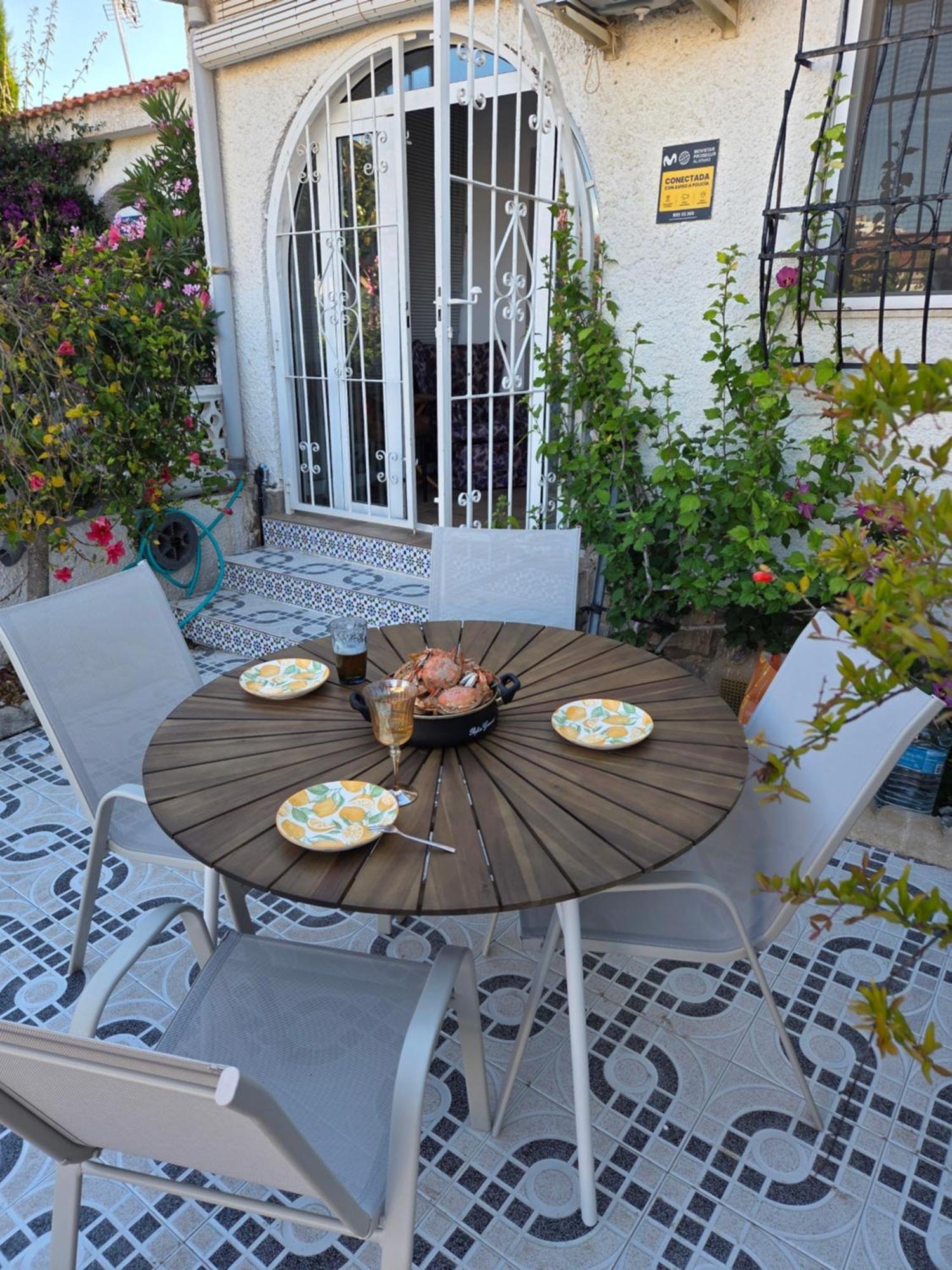 Holiday Apartments Torrevieja Dış mekan fotoğraf